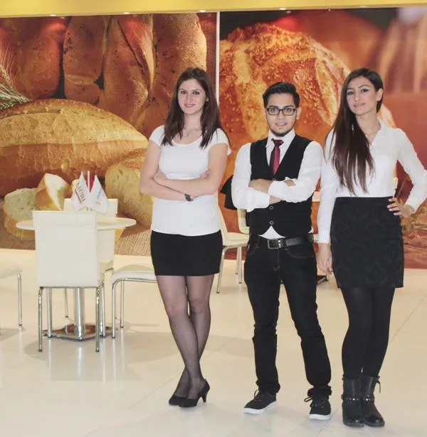 Cast Ajansları Ve Fuar Hostesliği