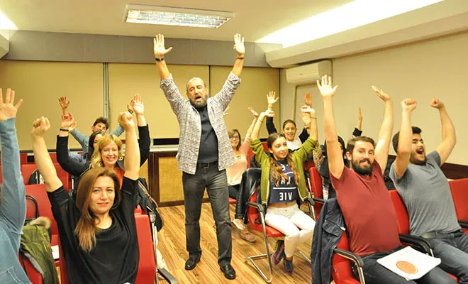 Oyunculuk Kurslarının Adaylara Sağladığı Avantajlar